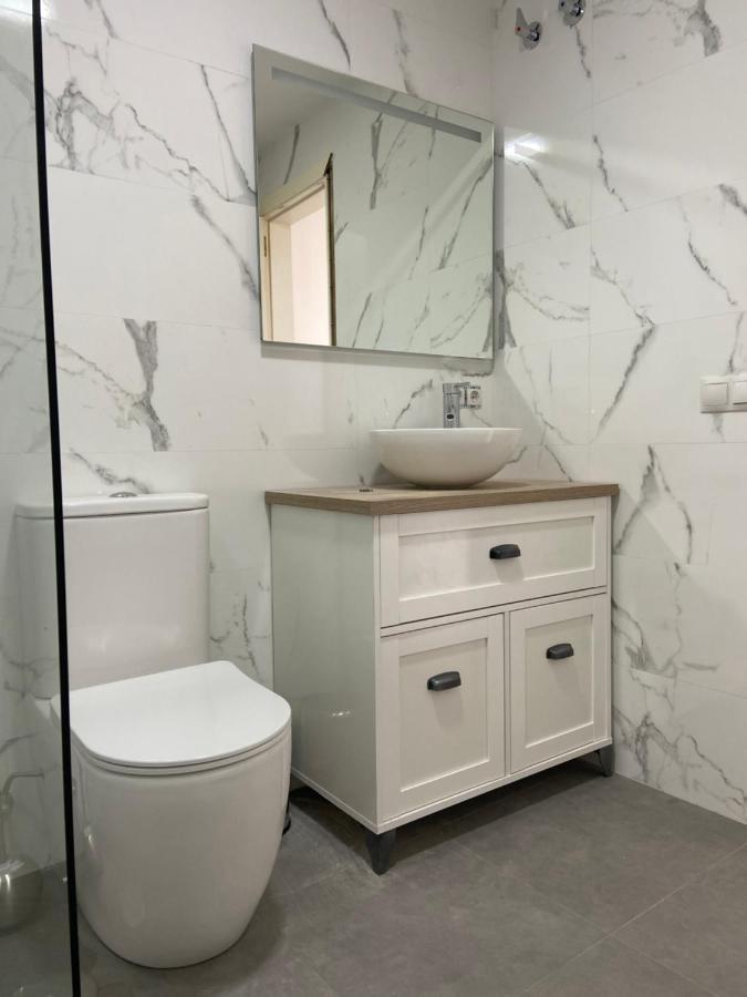 Beautiful Brand New 2 Bedroom Flat With Terrace Málaga Extérieur photo